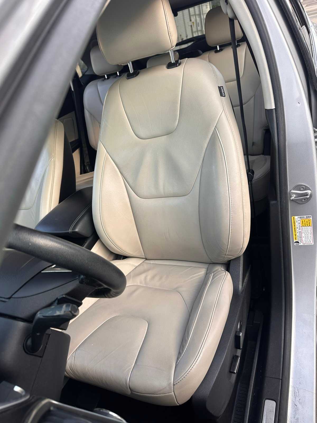 Thumbnail: 2016 Ford Edge - 11