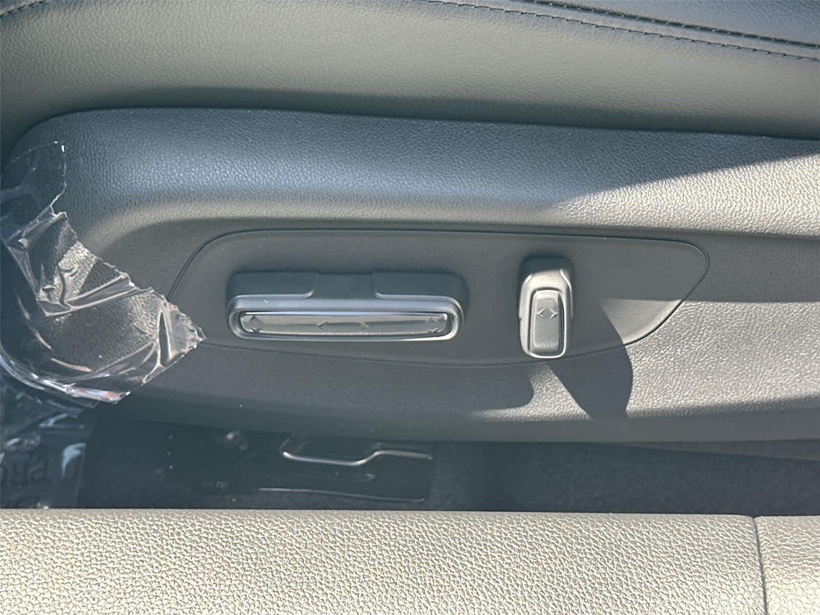 Thumbnail: 2026 Acura Integra - 22