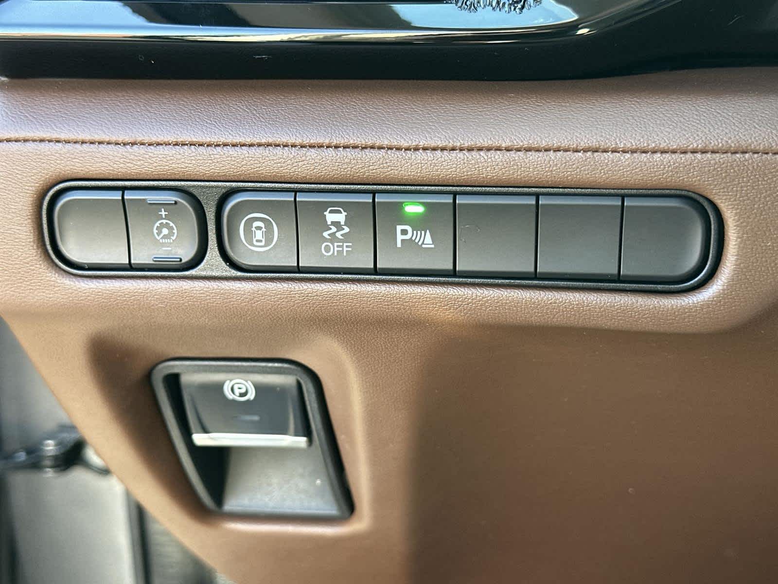 Thumbnail: 2023 Acura MDX - 31