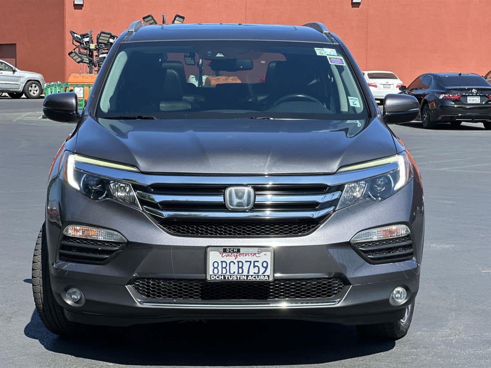 Thumbnail: 2017 Honda Pilot - 6