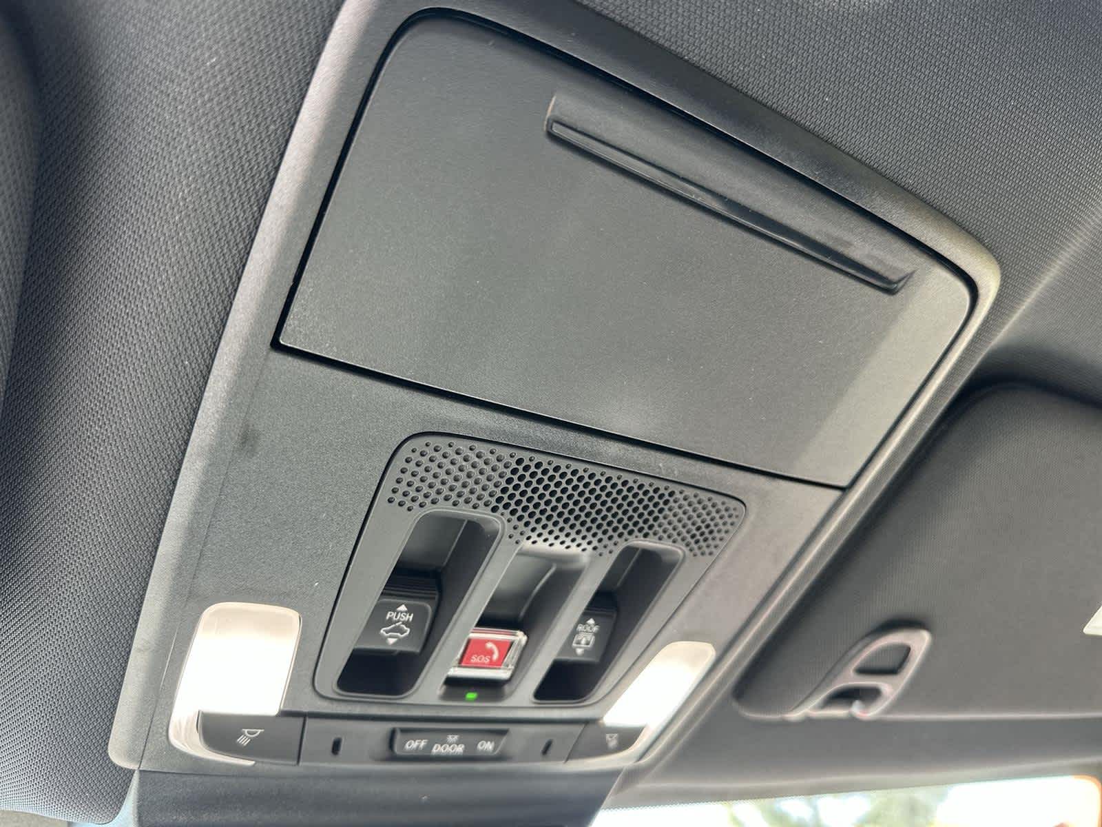 Thumbnail: 2025 Acura ADX - 30