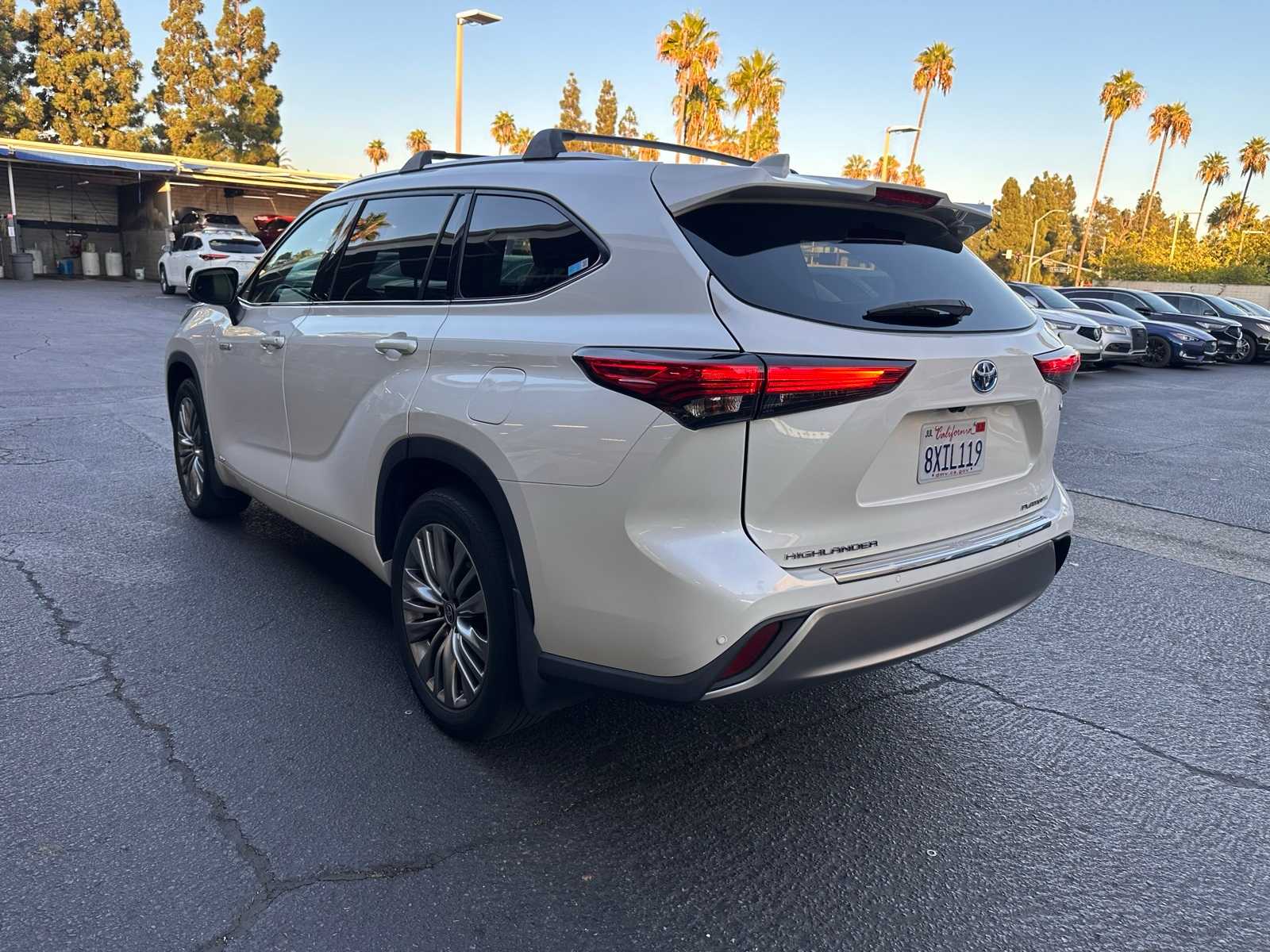 Thumbnail: 2021 Toyota Highlander - 3