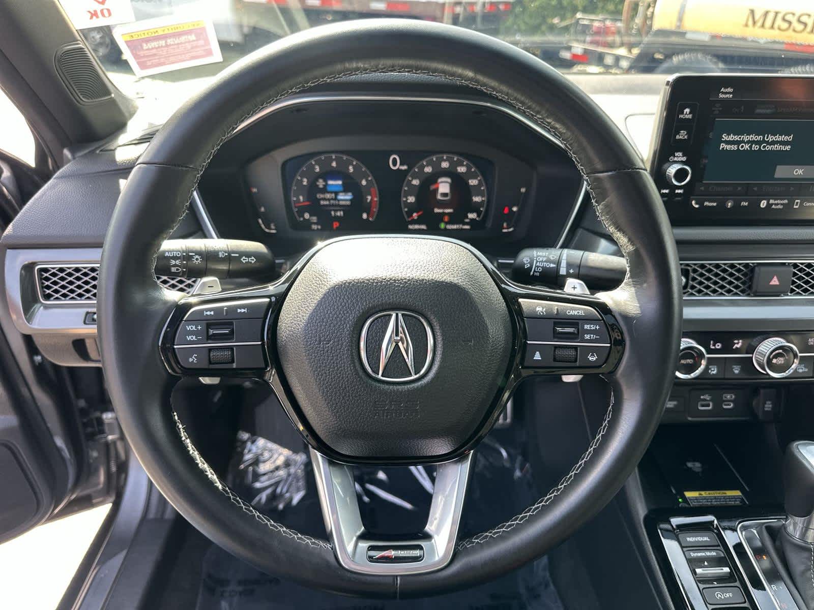 Thumbnail: 2023 Acura Integra - 15