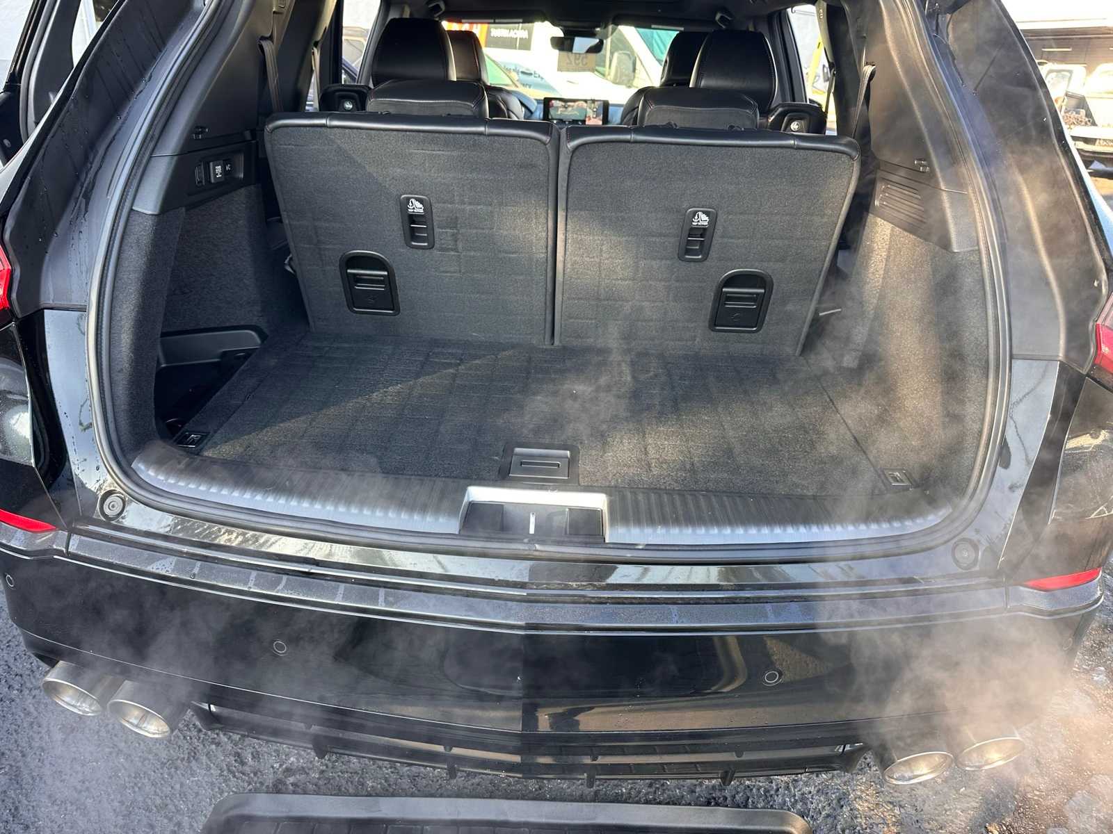 Thumbnail: 2022 Acura MDX - 10