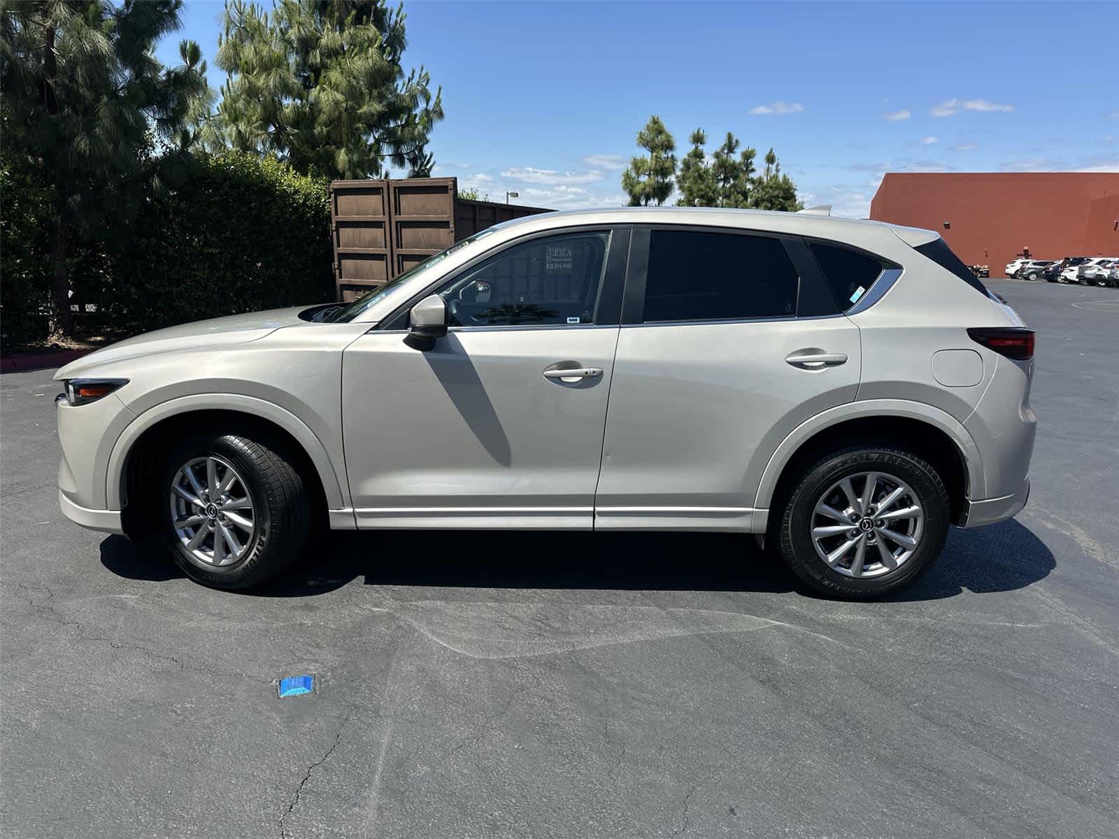 Thumbnail: 2025 Mazda CX-5 - 3
