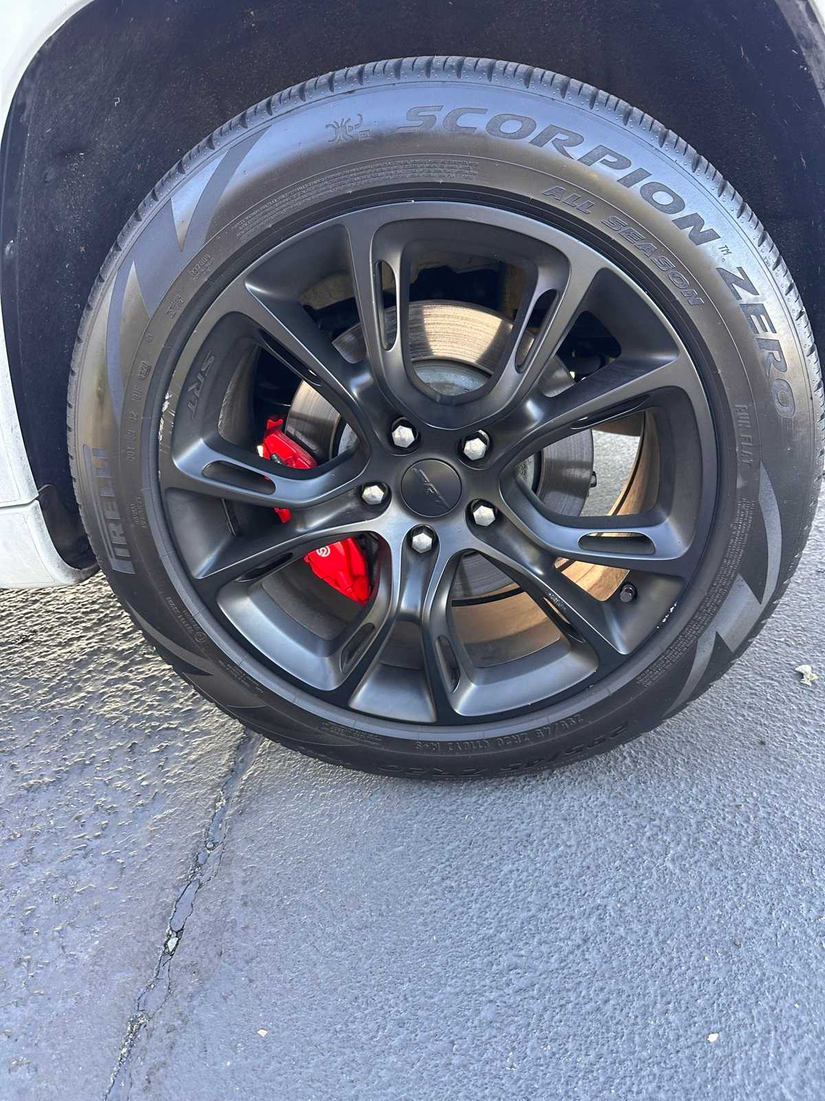 Thumbnail: 2015 Jeep Grand Cherokee - 9