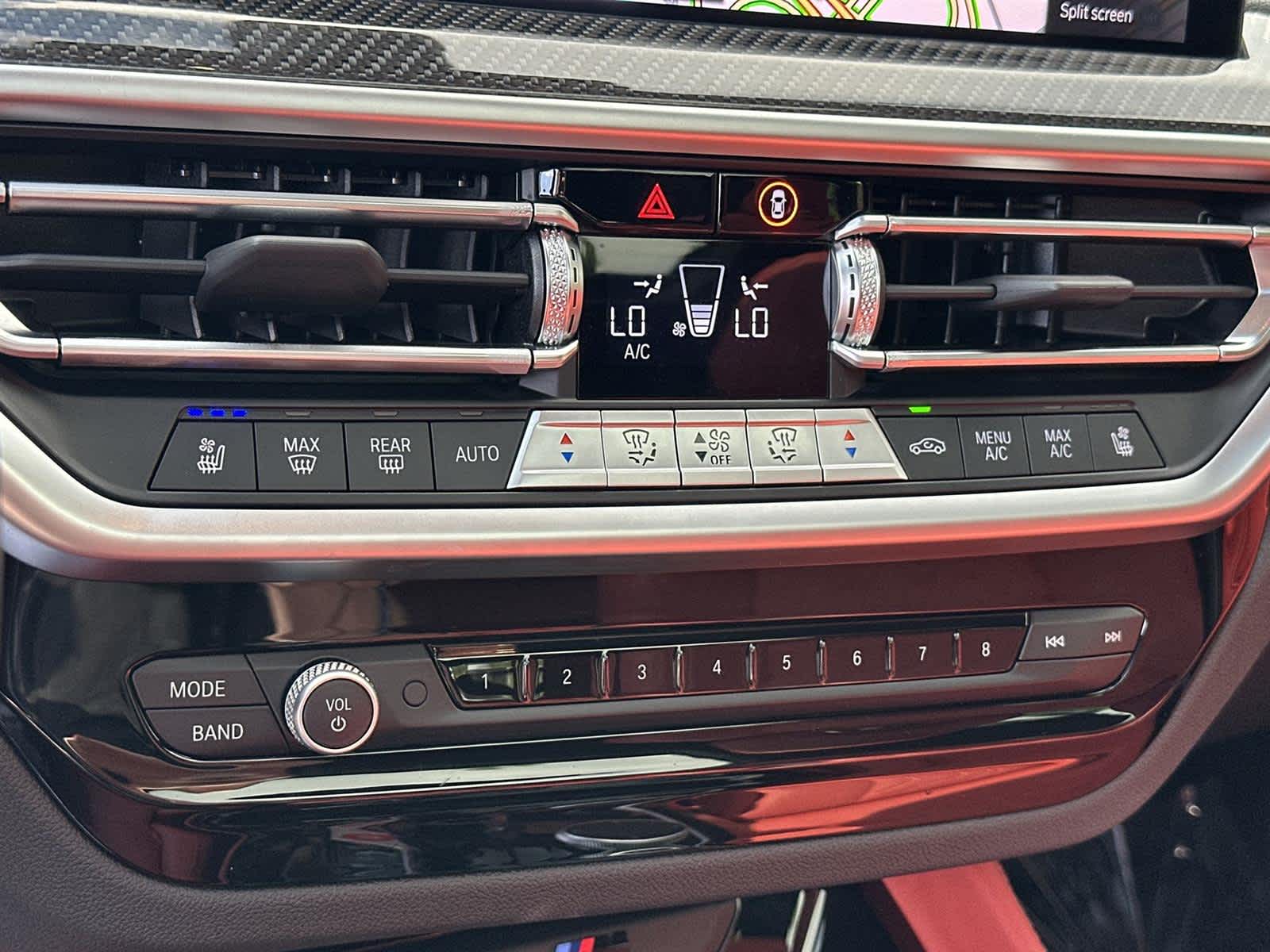 Thumbnail: 2024 BMW X4 - 29