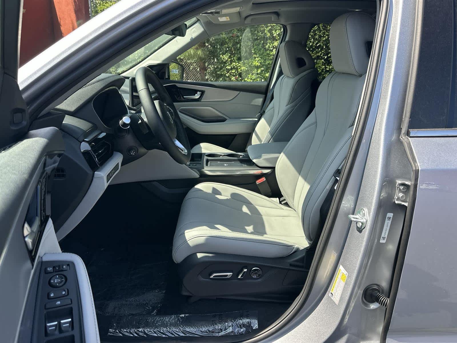 Thumbnail: 2026 Acura MDX - 11