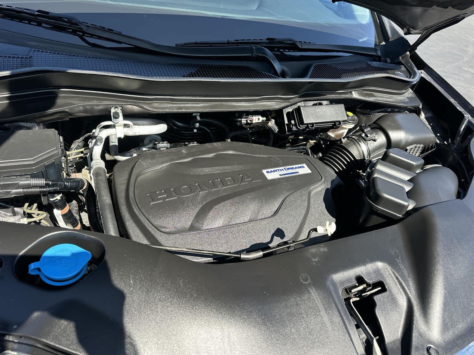 Thumbnail: 2017 Honda Pilot - 9