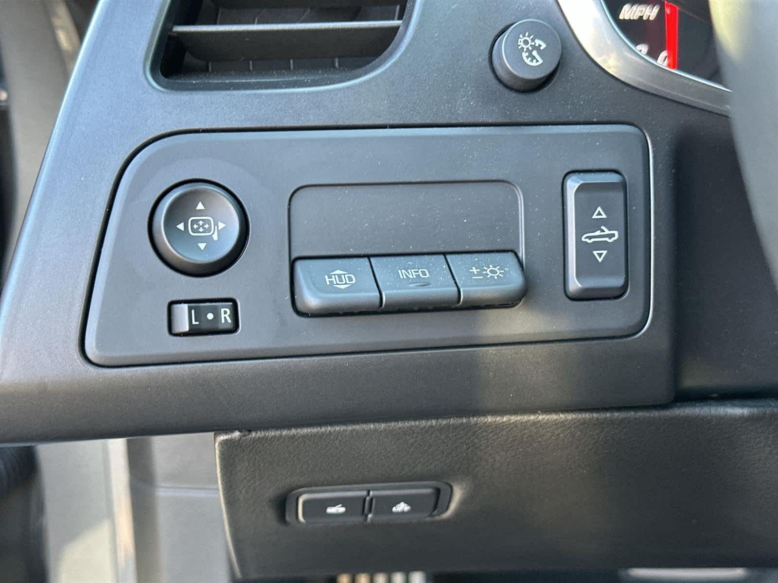 Thumbnail: 2016 Chevrolet Corvette - 24