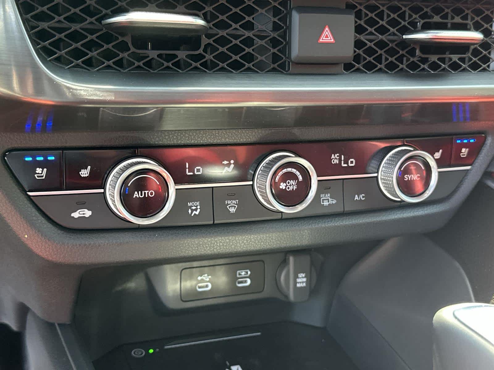 Thumbnail: 2025 Acura ADX - 27