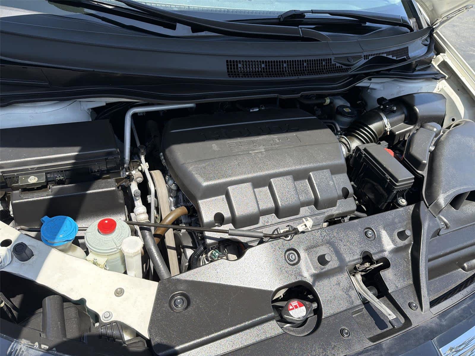 Thumbnail: 2015 Honda Odyssey - 10