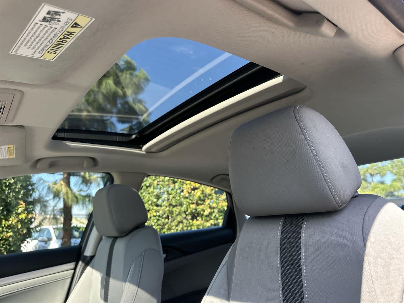 Thumbnail: 2016 Honda Civic - 31