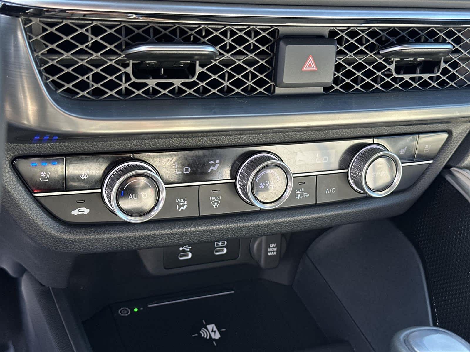 Thumbnail: 2025 Acura ADX - 27