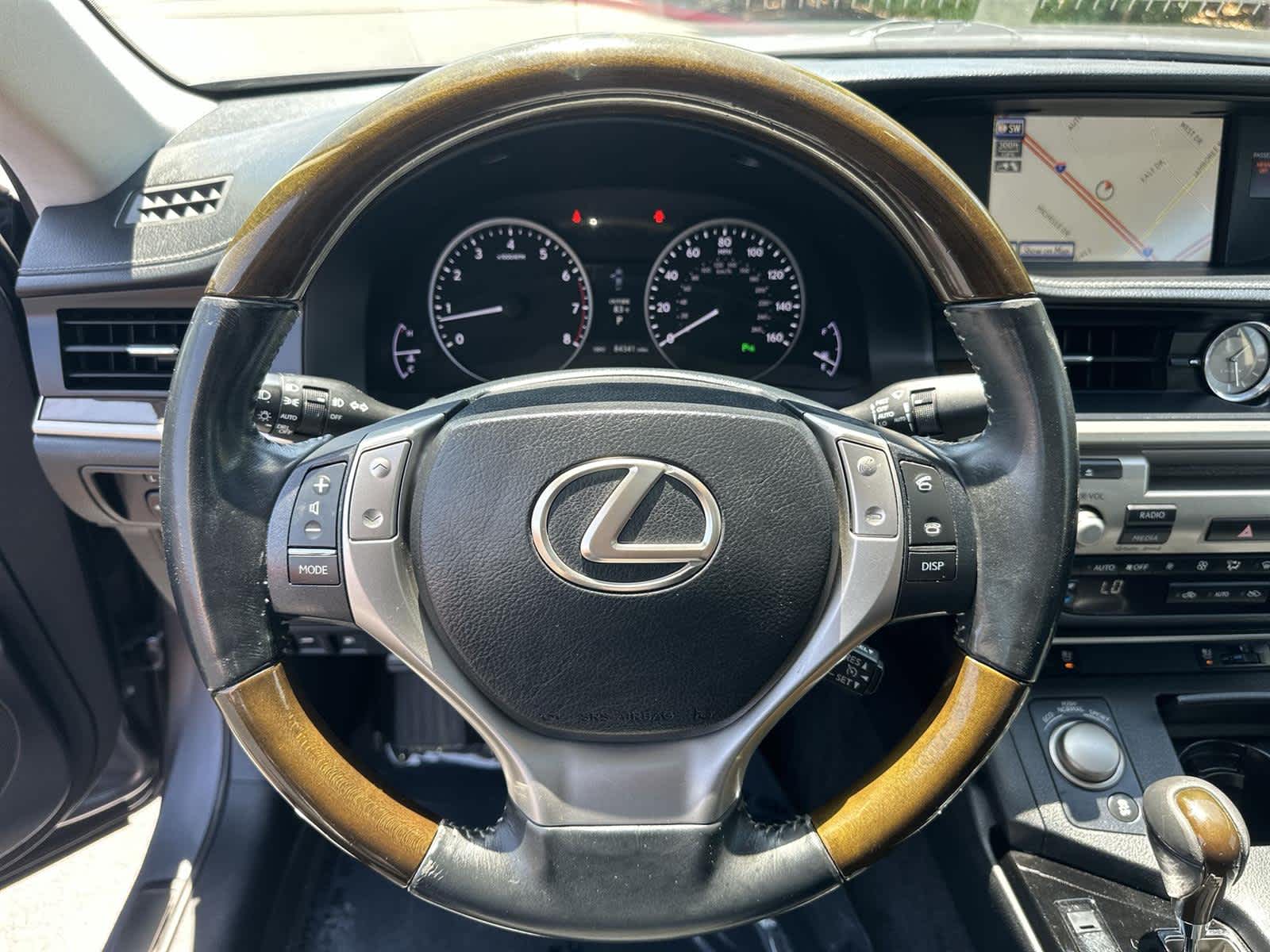 Thumbnail: 2014 Lexus ES - 15