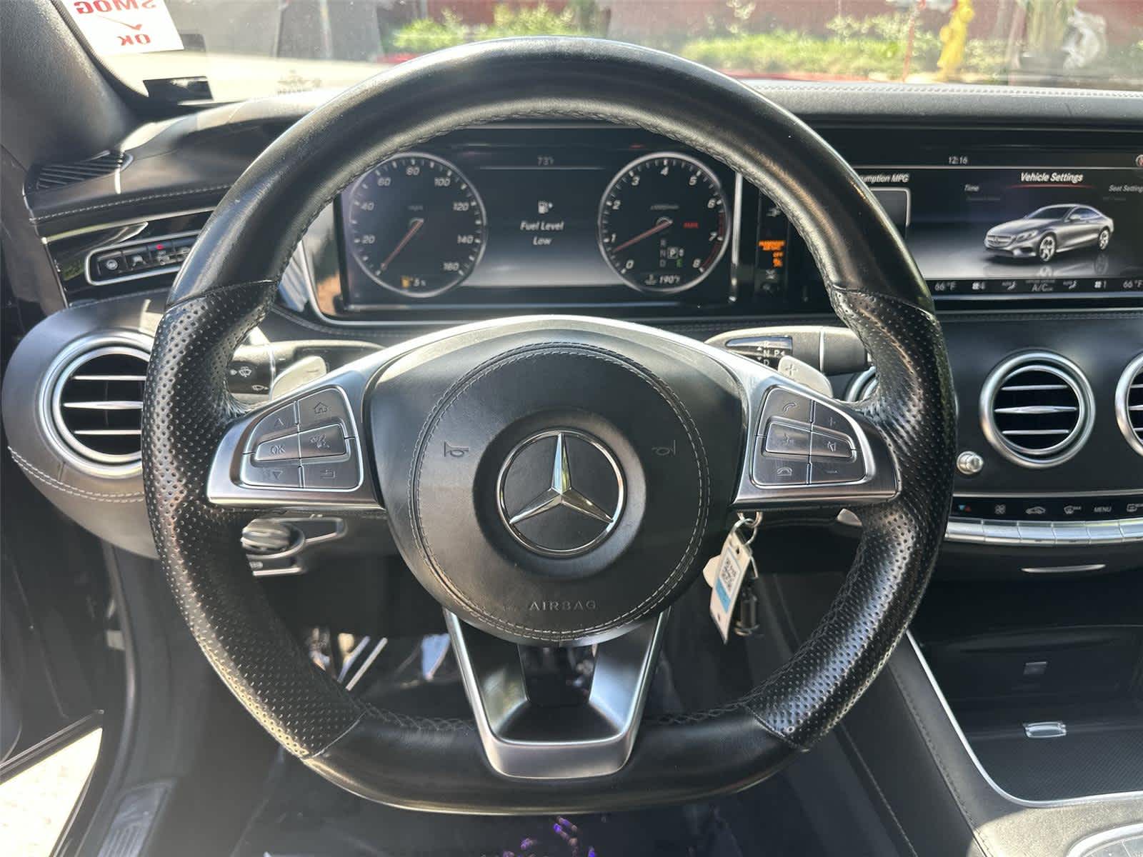 Thumbnail: 2015 Mercedes-Benz S-Class - 16