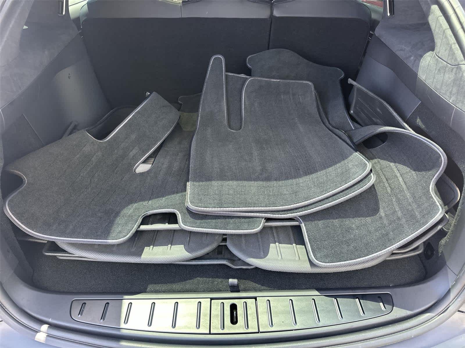 Thumbnail: 2024 Tesla Model X - 20