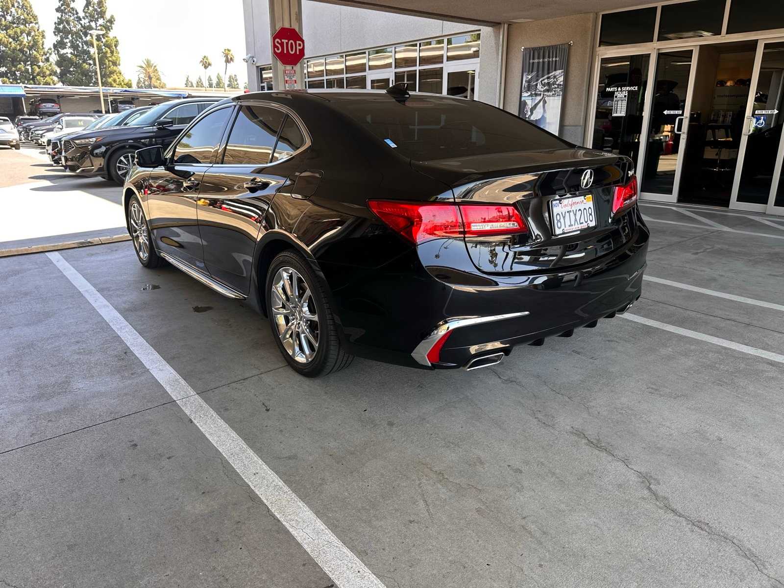Thumbnail: 2018 Acura TLX - 3