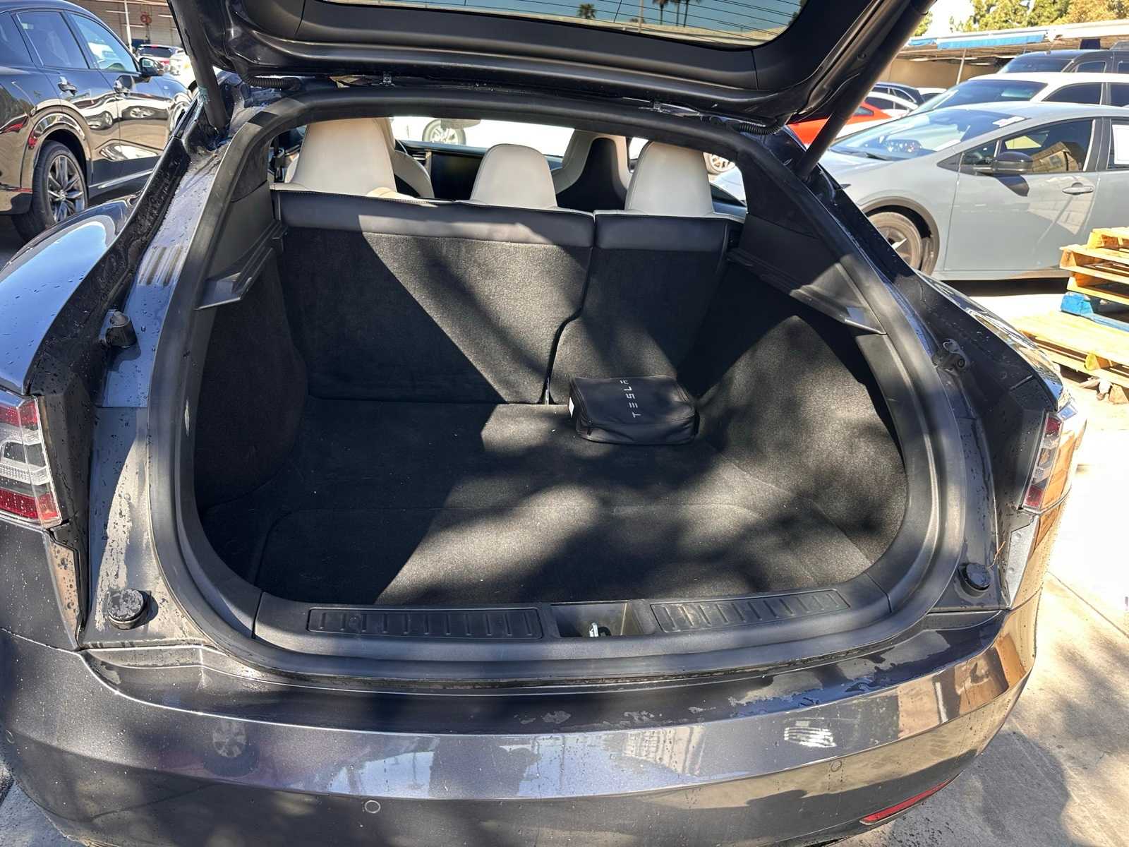 Thumbnail: 2019 Tesla Model S - 11