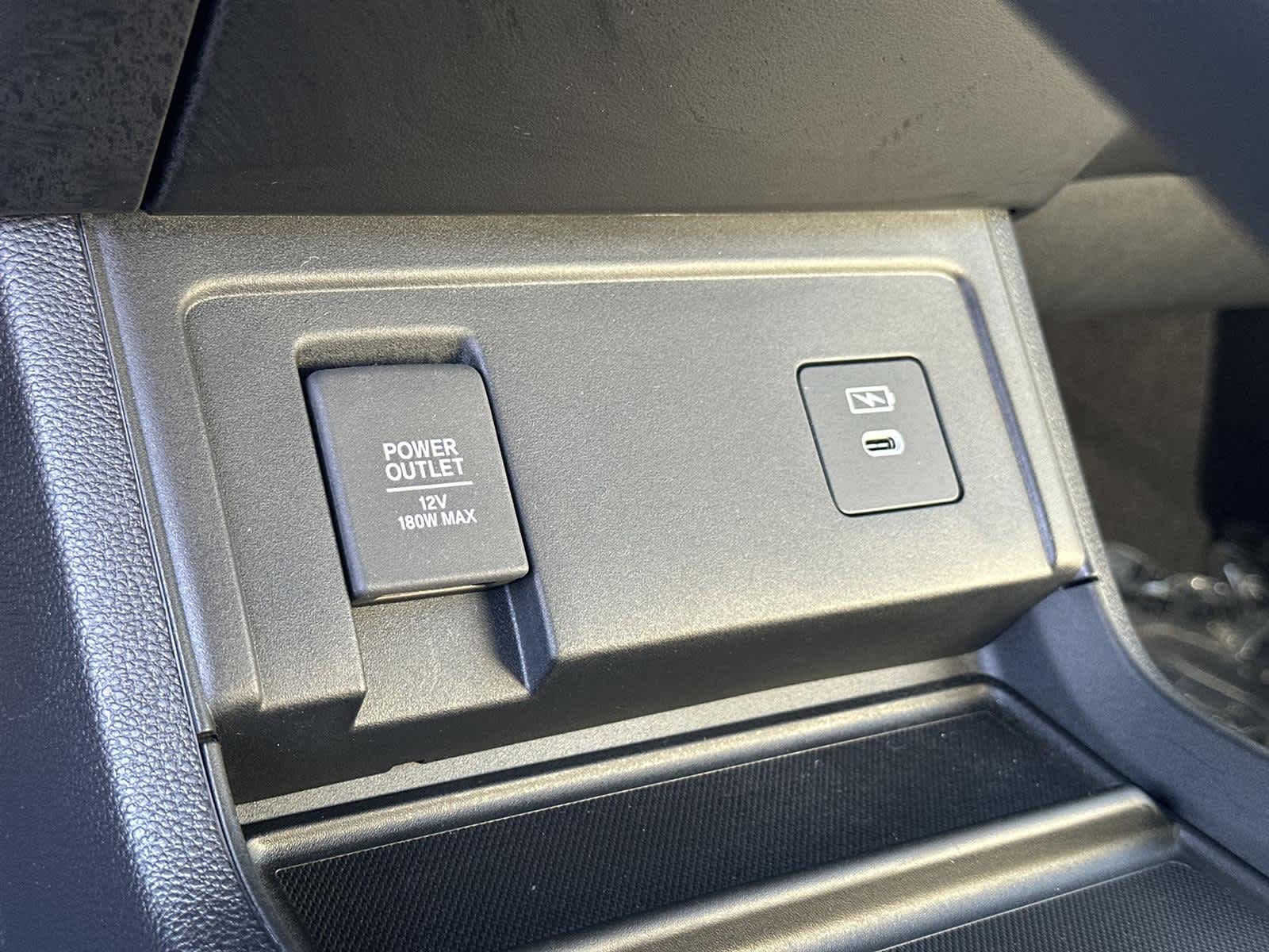 Thumbnail: 2025 Acura RDX - 27