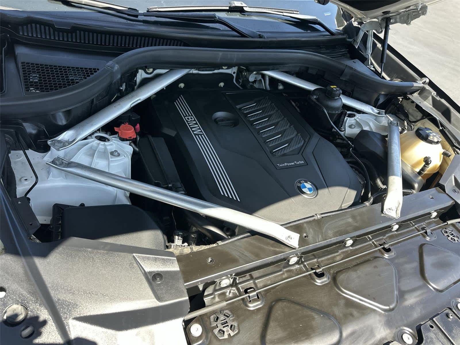 Thumbnail: 2019 BMW X5 - 10