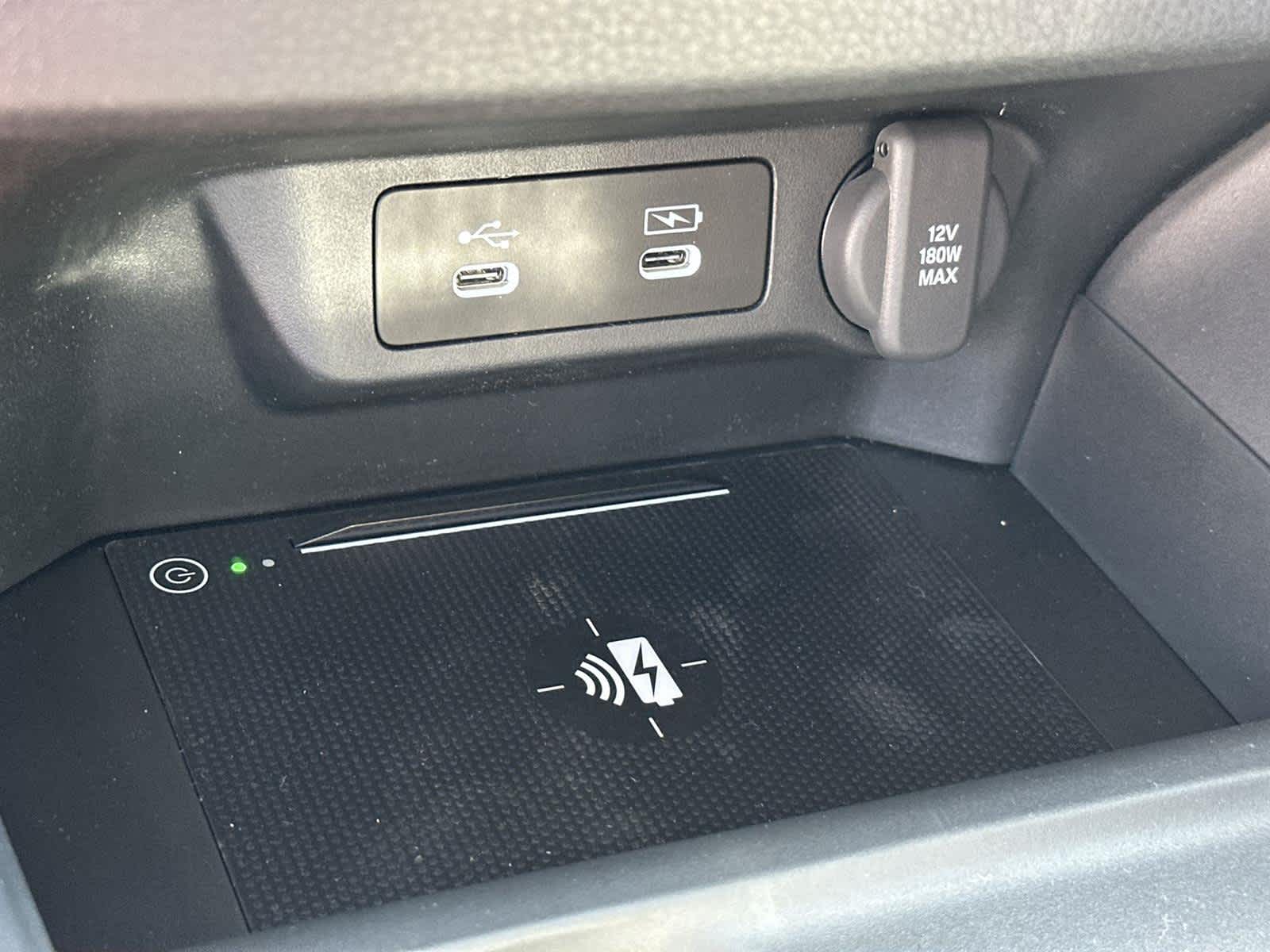 Thumbnail: 2025 Acura ADX - 25