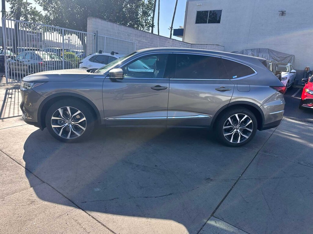 Used 2023 Acura MDX w/Technology Package SUV