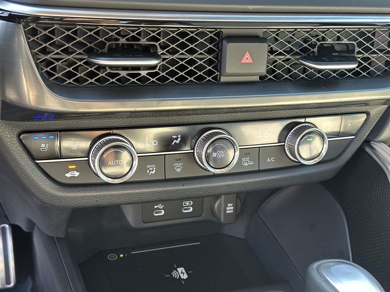 Thumbnail: 2025 Acura ADX - 27