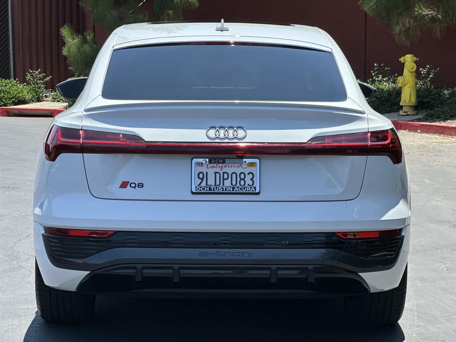 Thumbnail: 2024 Audi Q8 e-tron - 5