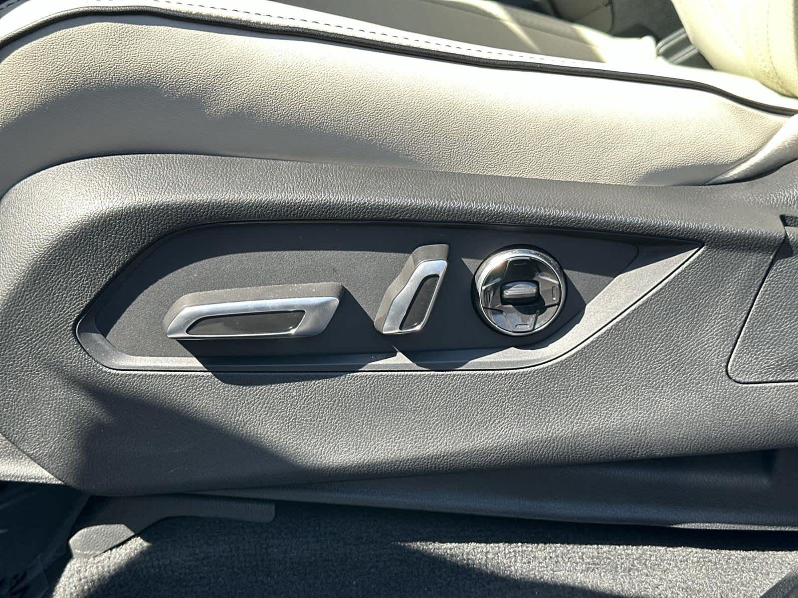 Thumbnail: 2026 Acura MDX - 23