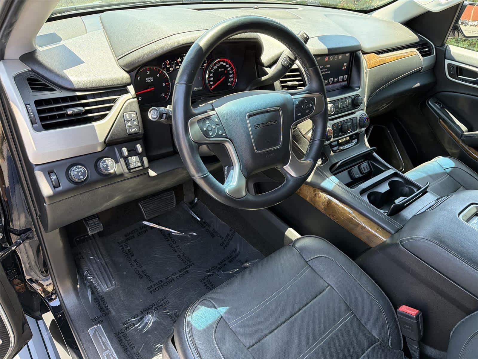 Thumbnail: 2016 GMC Yukon XL - 2