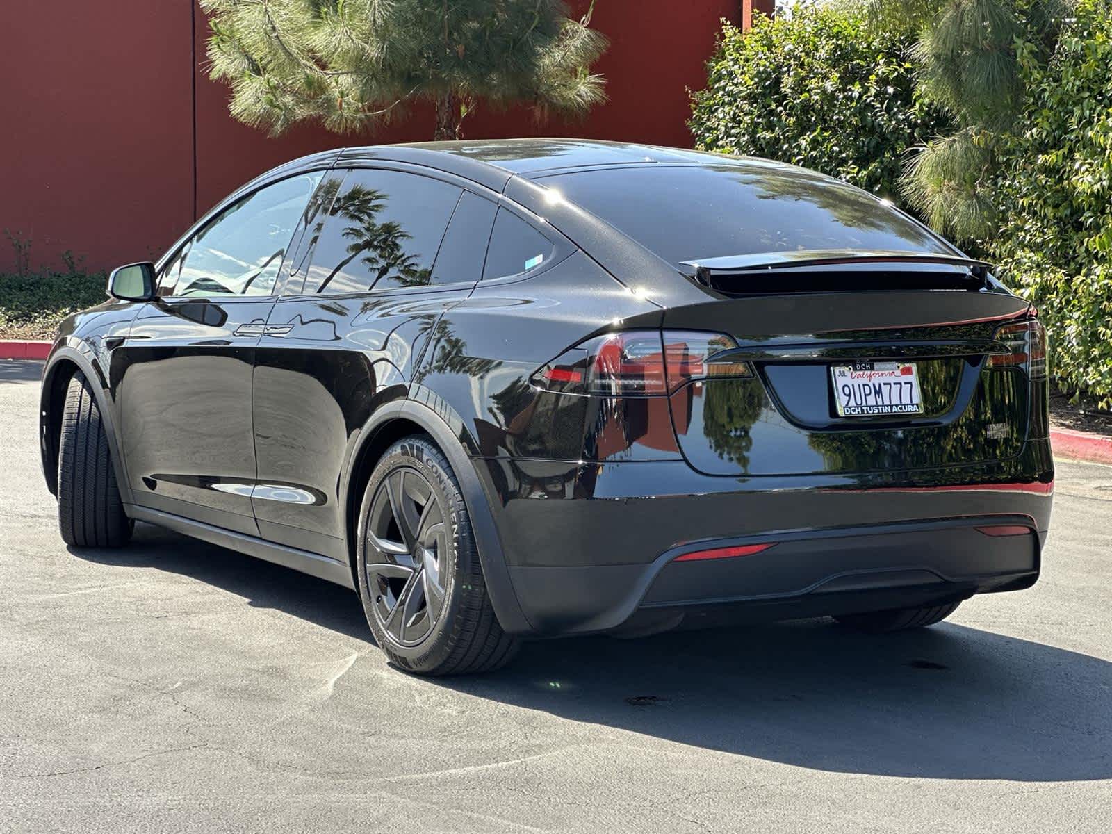 Thumbnail: 2026 Tesla Model X - 4