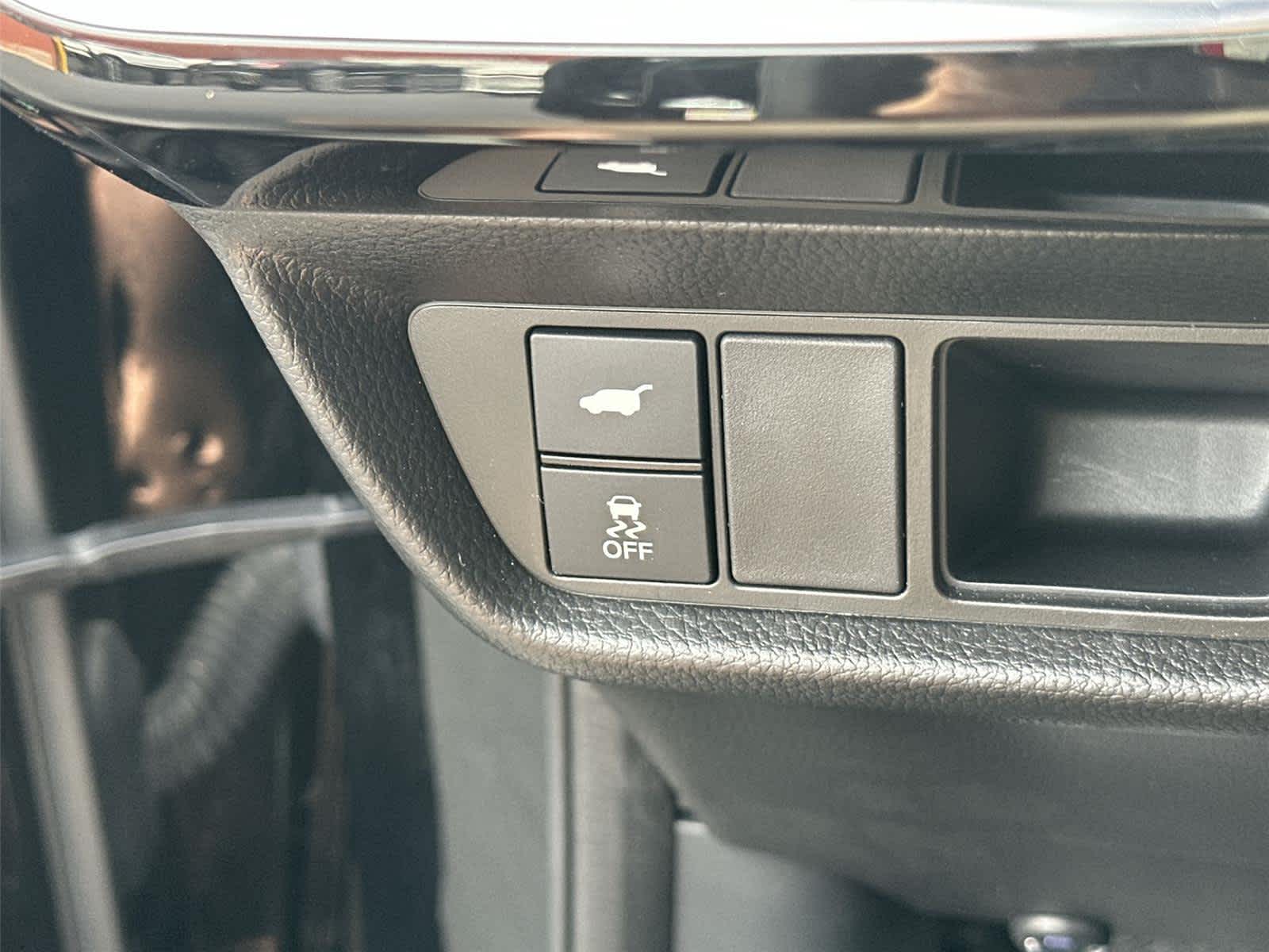 Thumbnail: 2025 Acura ADX - 30