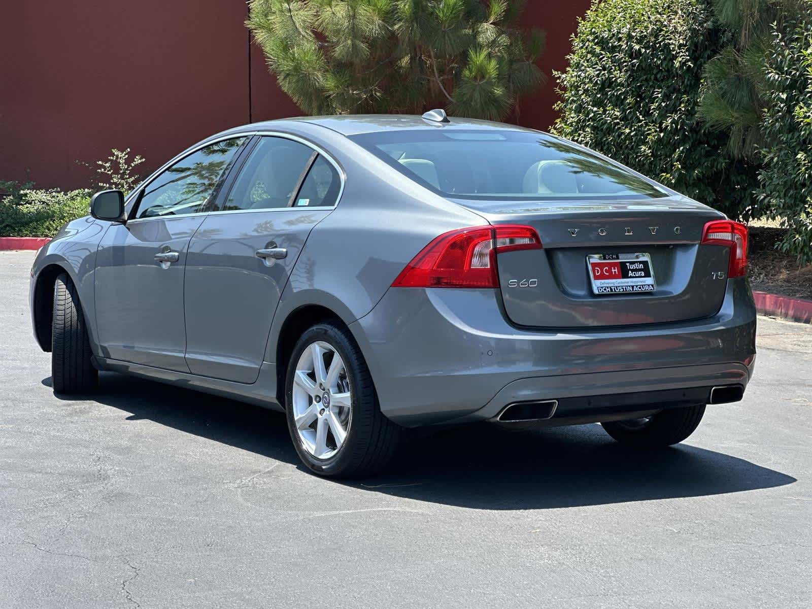 Thumbnail: 2016 Volvo S60 - 4