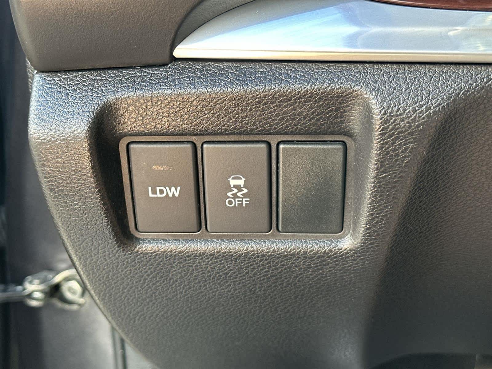 Thumbnail: 2014 Acura MDX - 28