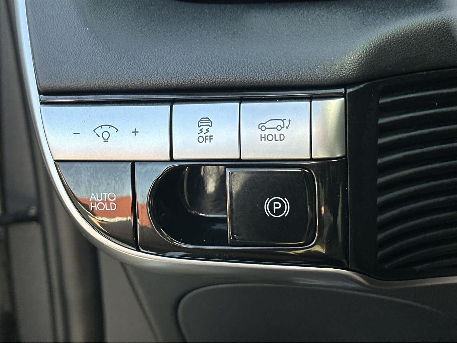 Thumbnail: 2022 Hyundai Ioniq 5 - 27