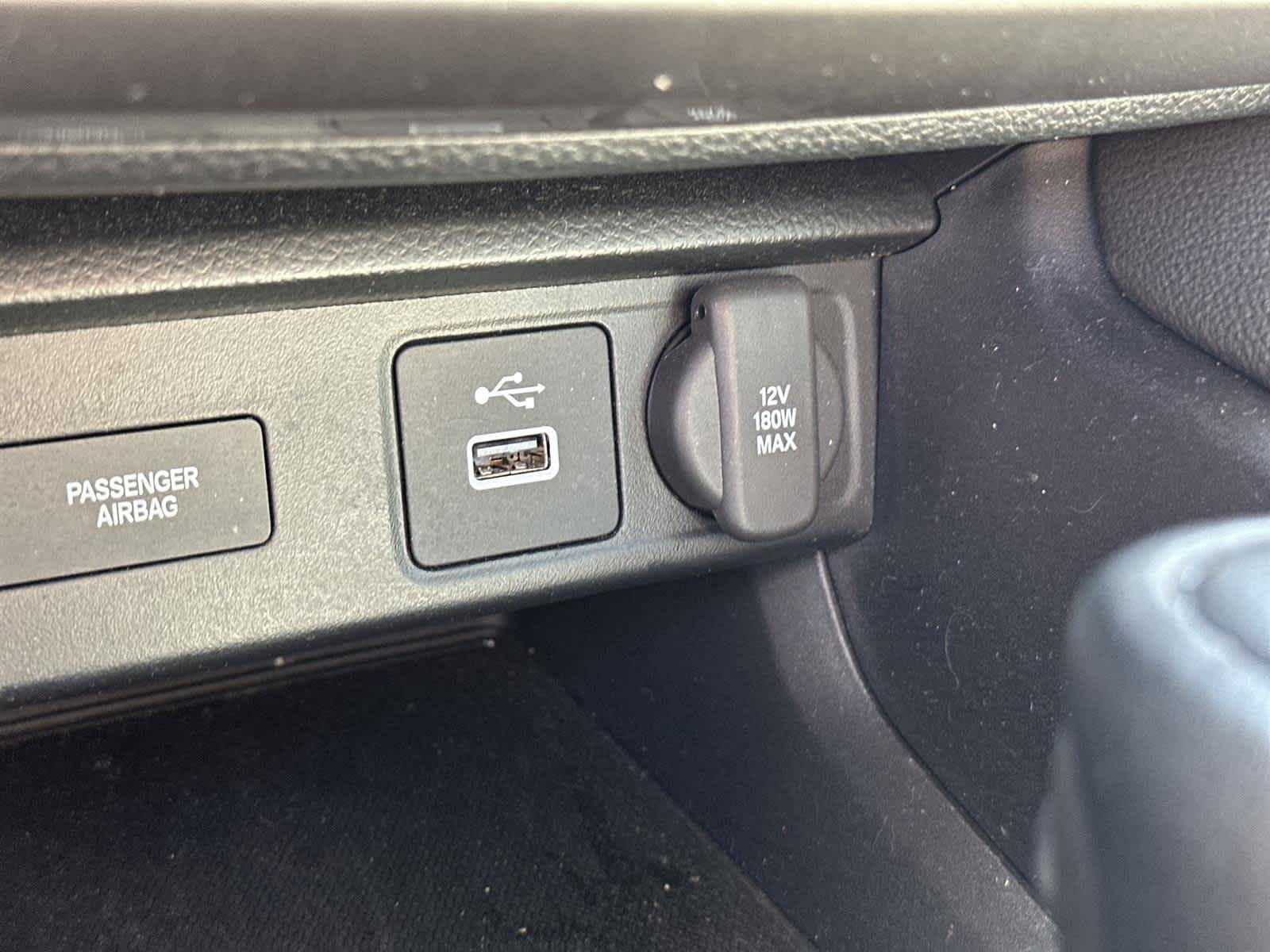 Thumbnail: 2023 Acura Integra - 25