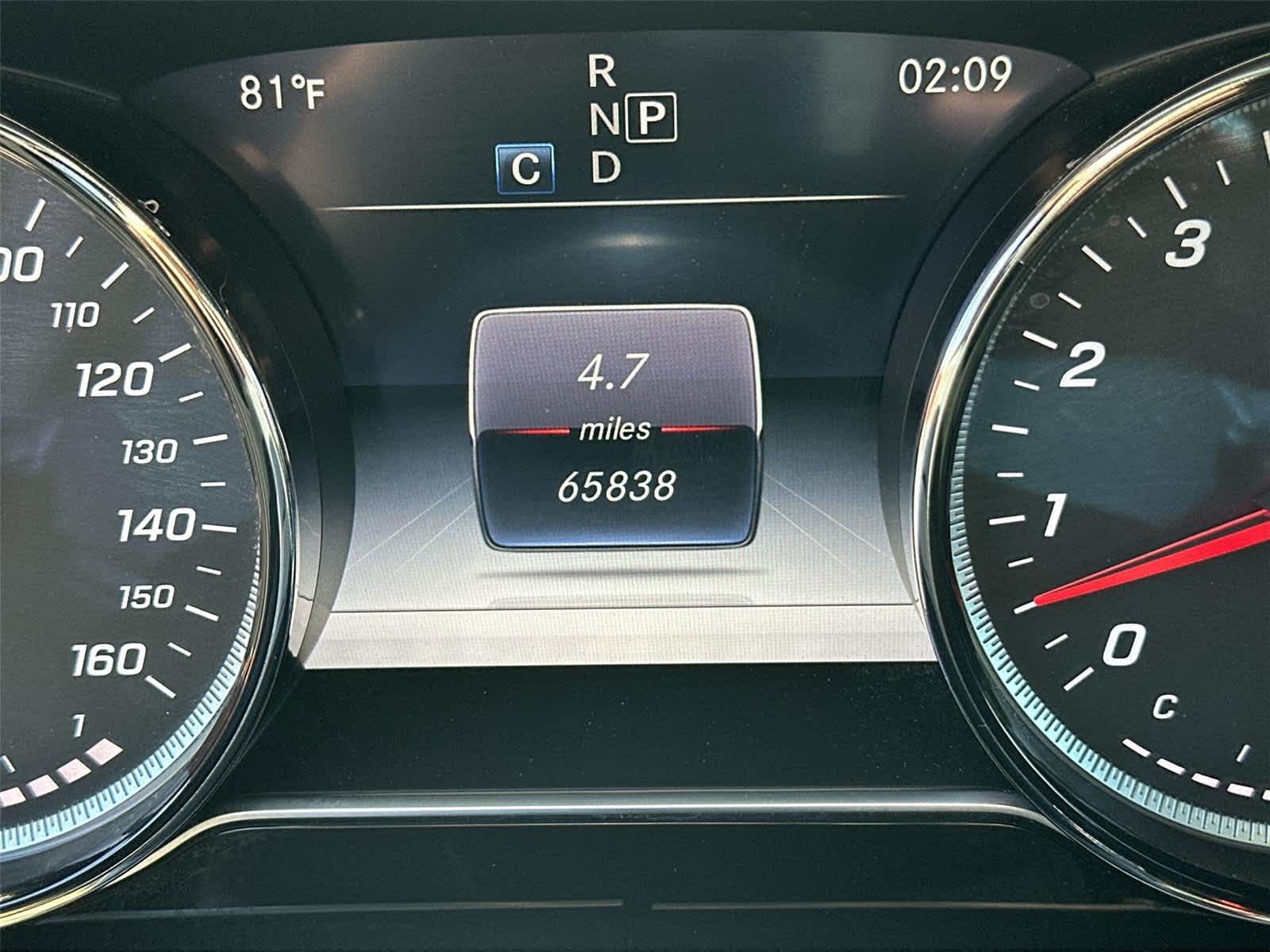 Thumbnail: 2019 Mercedes-Benz E-Class - 19