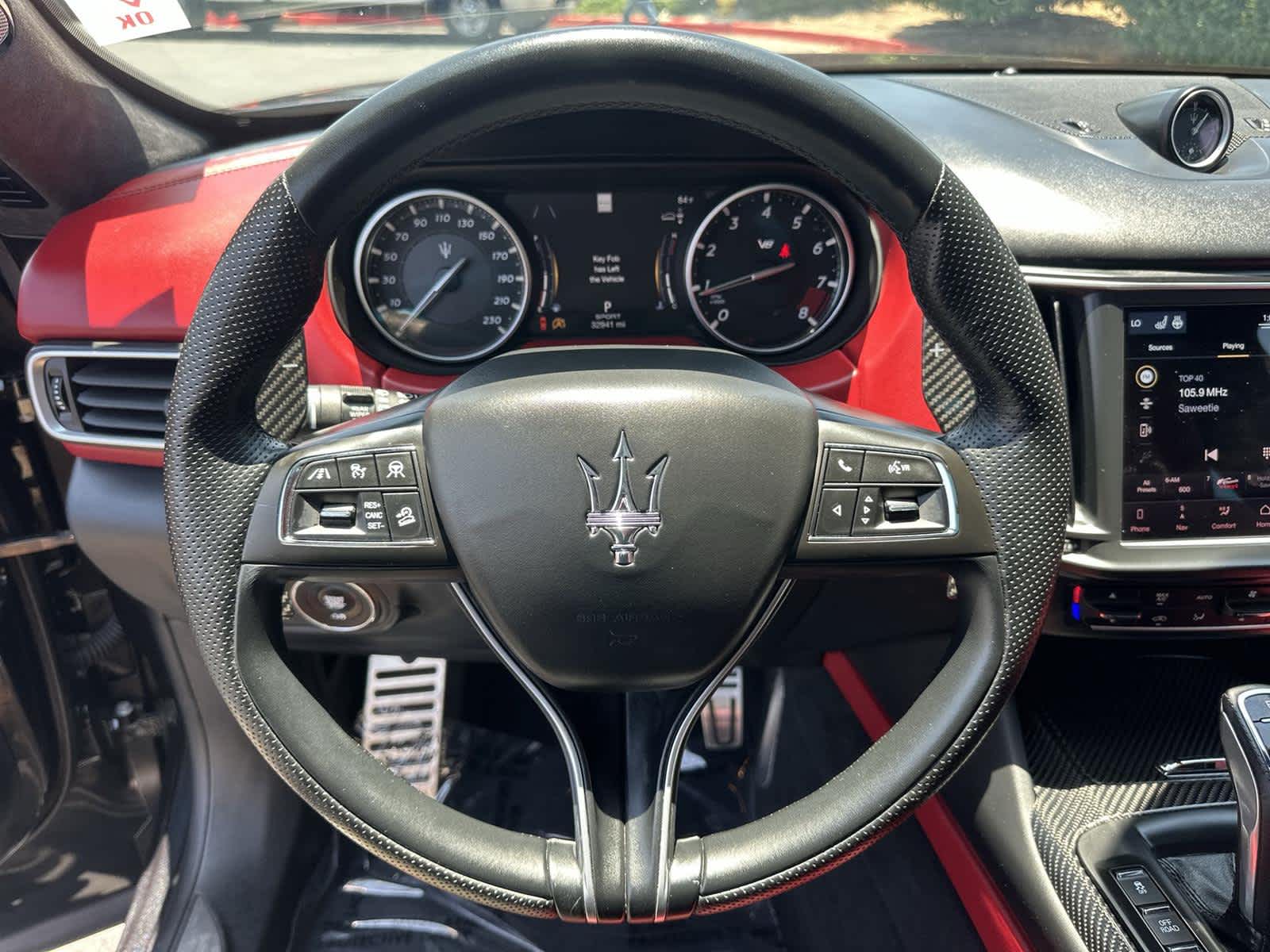 Thumbnail: 2021 Maserati Levante - 15