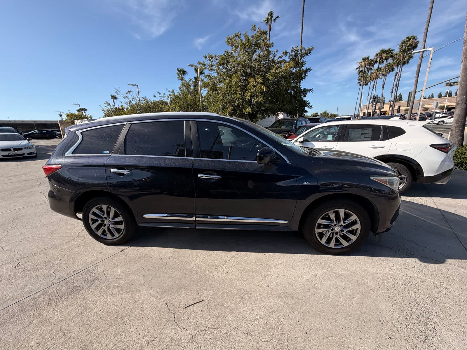 Thumbnail: 2015 INFINITI QX60 - 5