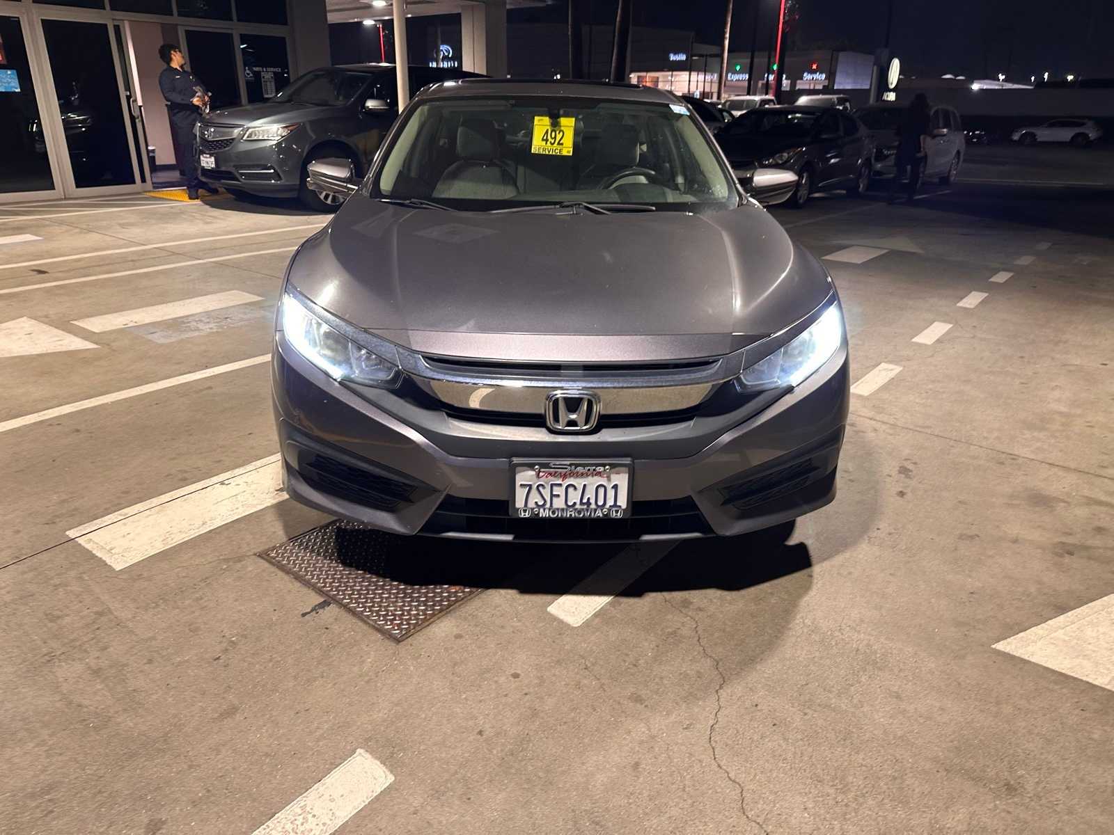 Thumbnail: 2016 Honda Civic - 8