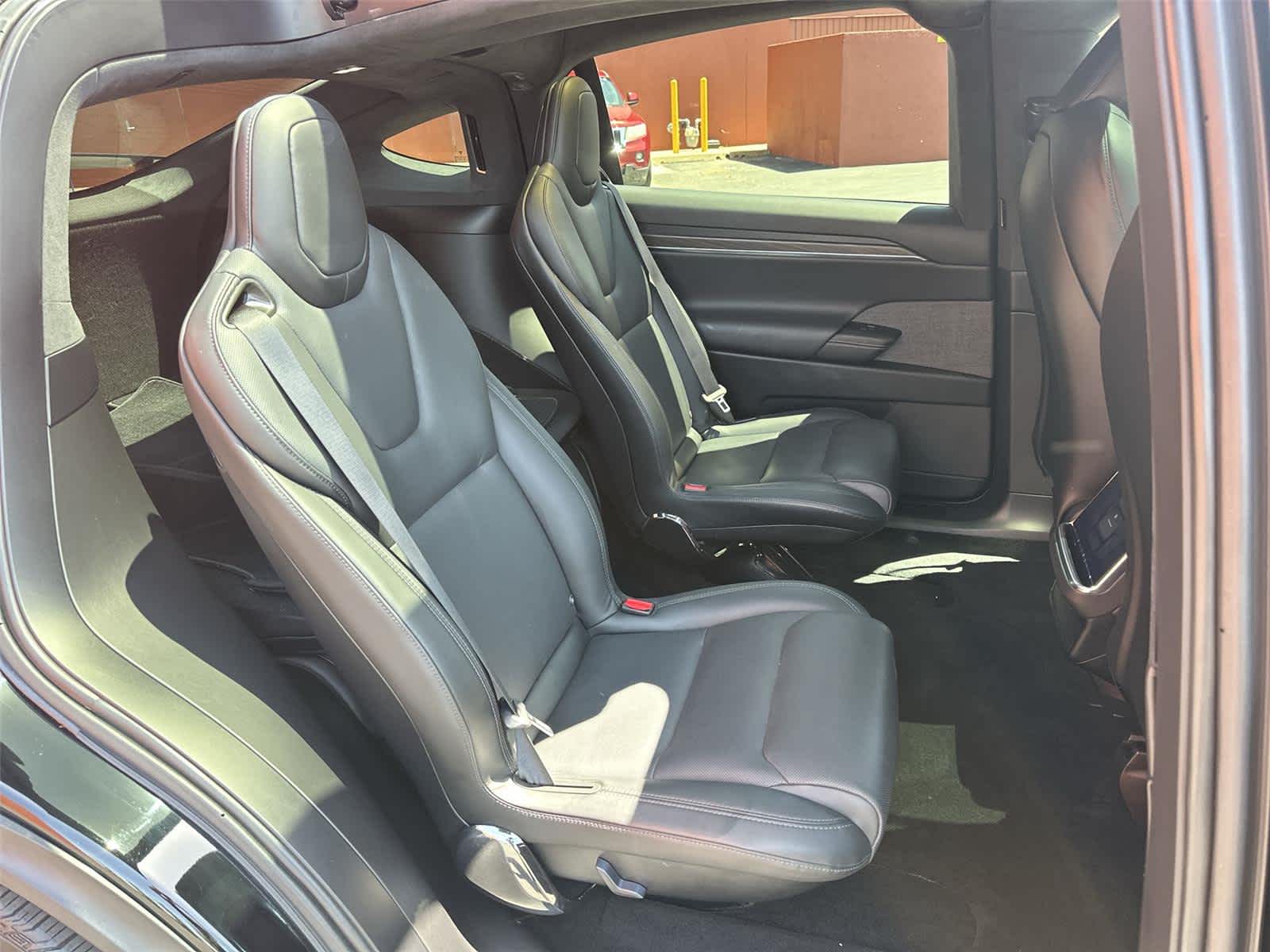 Thumbnail: 2023 Tesla Model X - 14