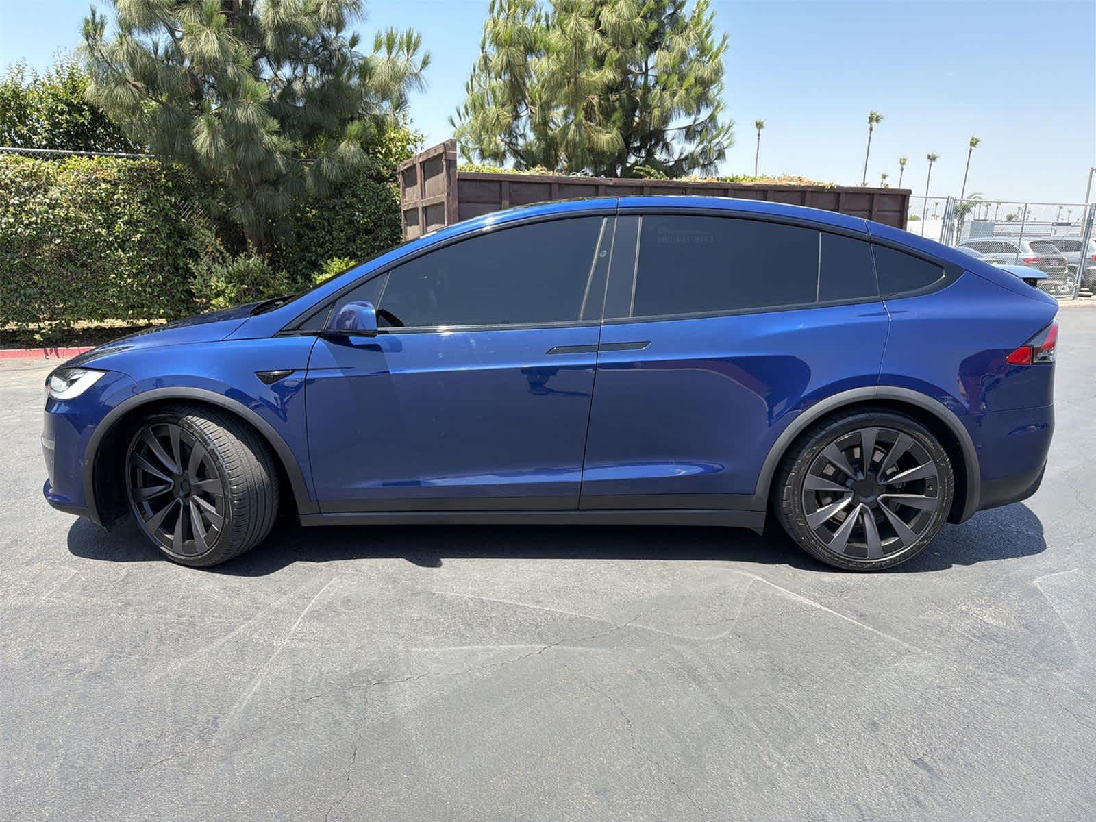 Thumbnail: 2022 Tesla Model X - 3