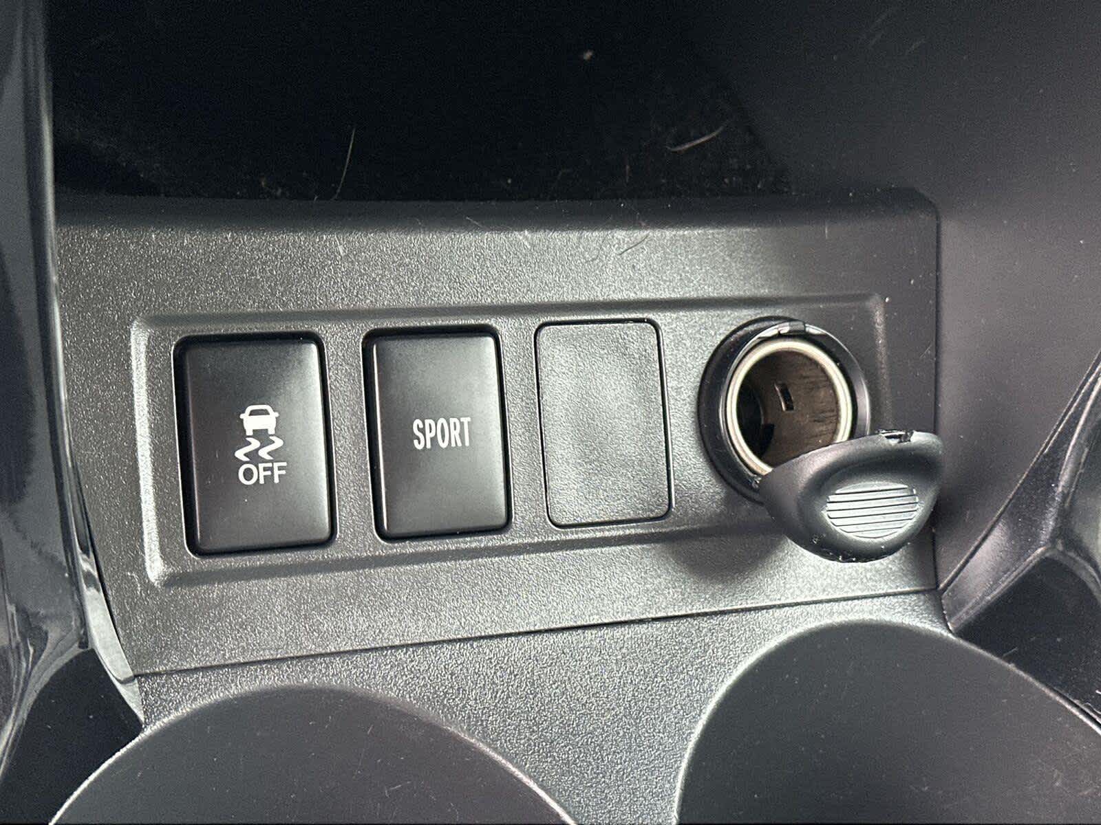 2012 Toyota RAV4 EV 27