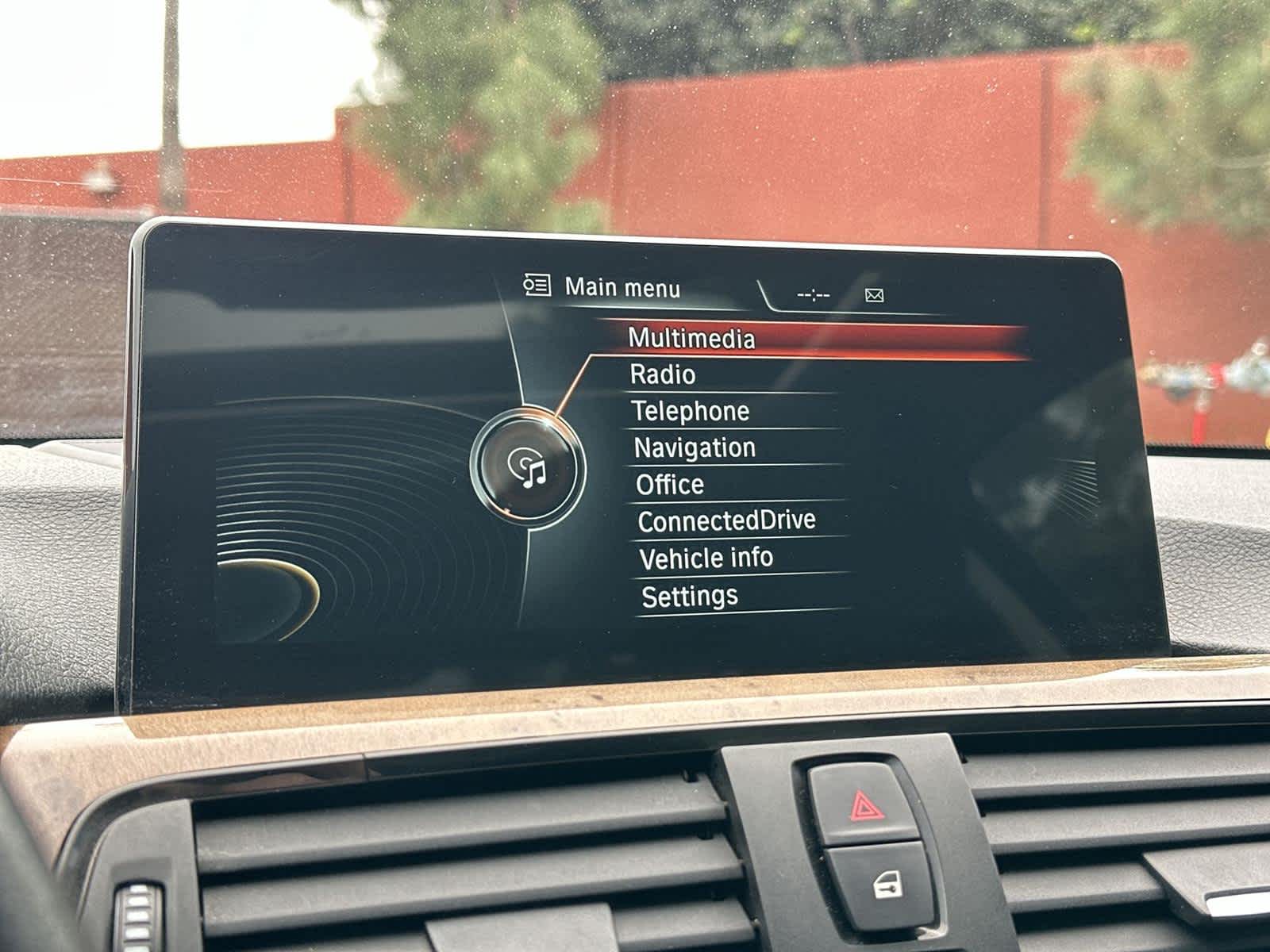 Thumbnail: 2014 BMW 4 Series - 31