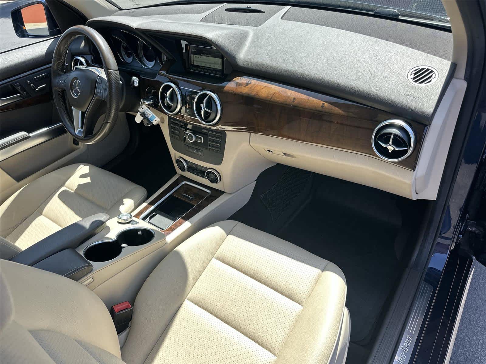 Thumbnail: 2015 Mercedes-Benz GLK - 13