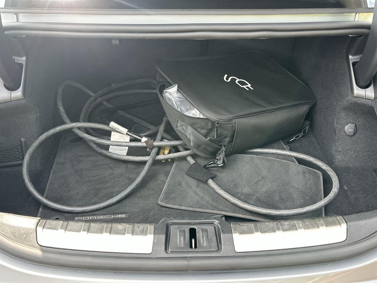 Thumbnail: 2020 Porsche Taycan - 20