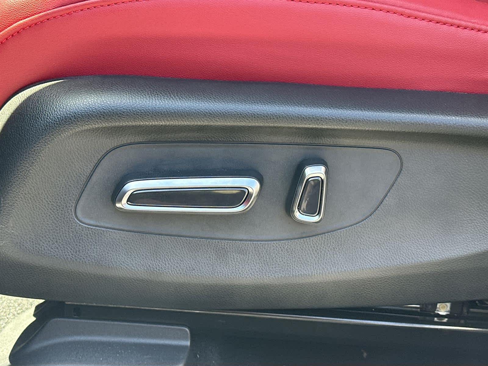 Thumbnail: 2025 Acura ADX - 22