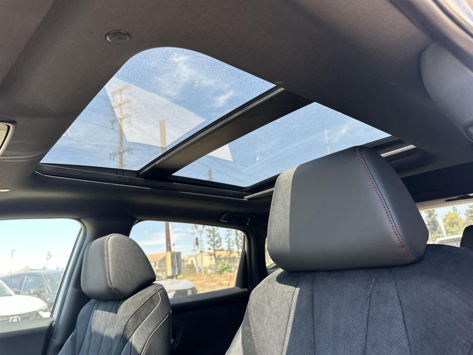 Thumbnail: 2025 Acura ADX - 29