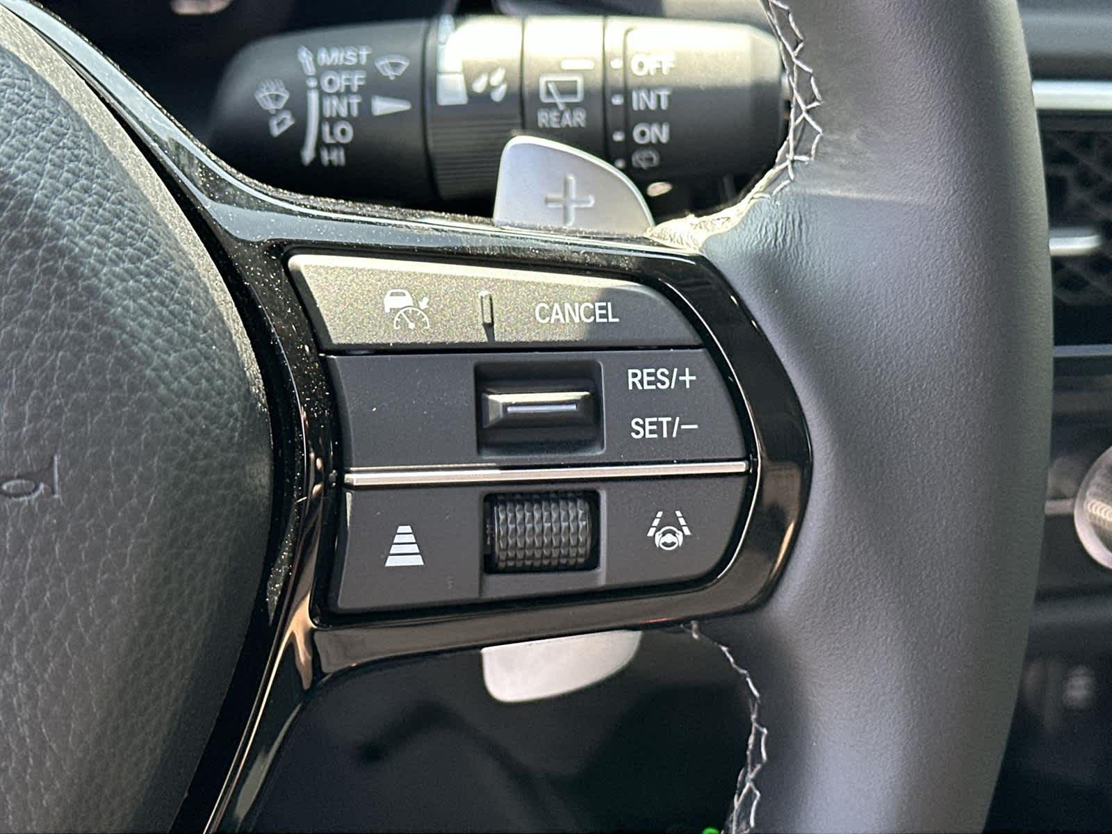 Thumbnail: 2025 Acura ADX - 22